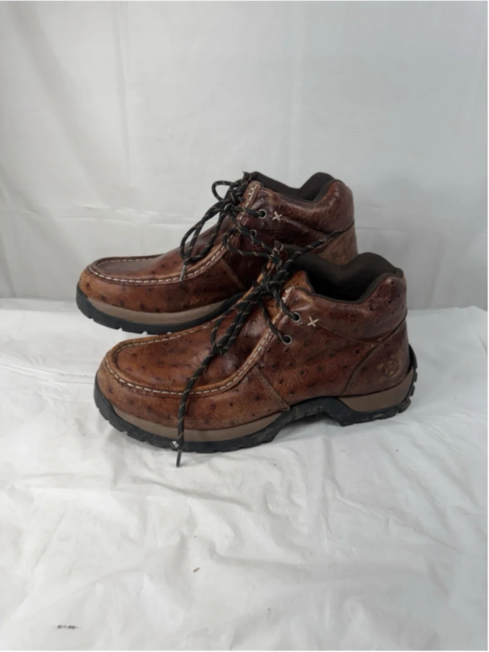 ROPER MEN'S size 9.5 OSTRICH PRINT CHUKKA CASUAL BOOTS